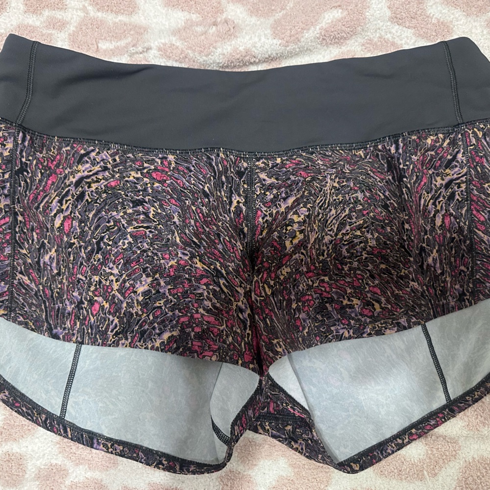 Lululemon Sped Up shorts